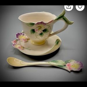 Franz Sweet pea tea cup saucer and spoon